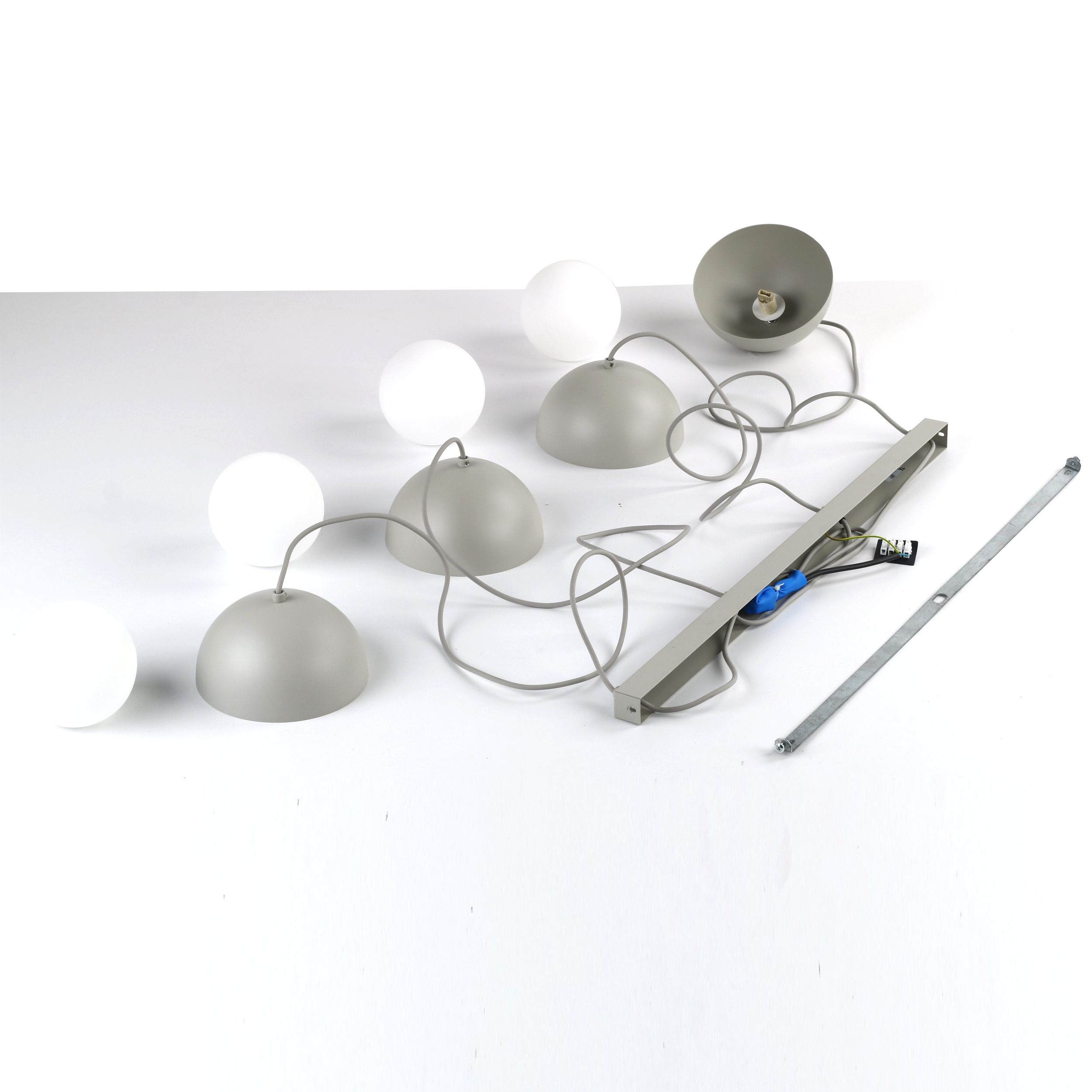 Lampada a sospensione Bono 10213 – Design minimal e raffinato Lampada a sospensione Bono